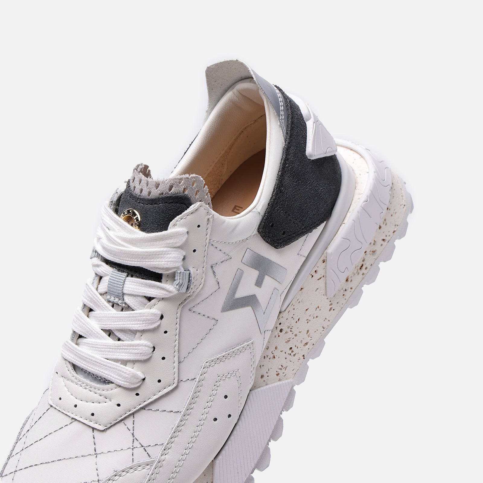 NSJ600 WHITE/SHADE