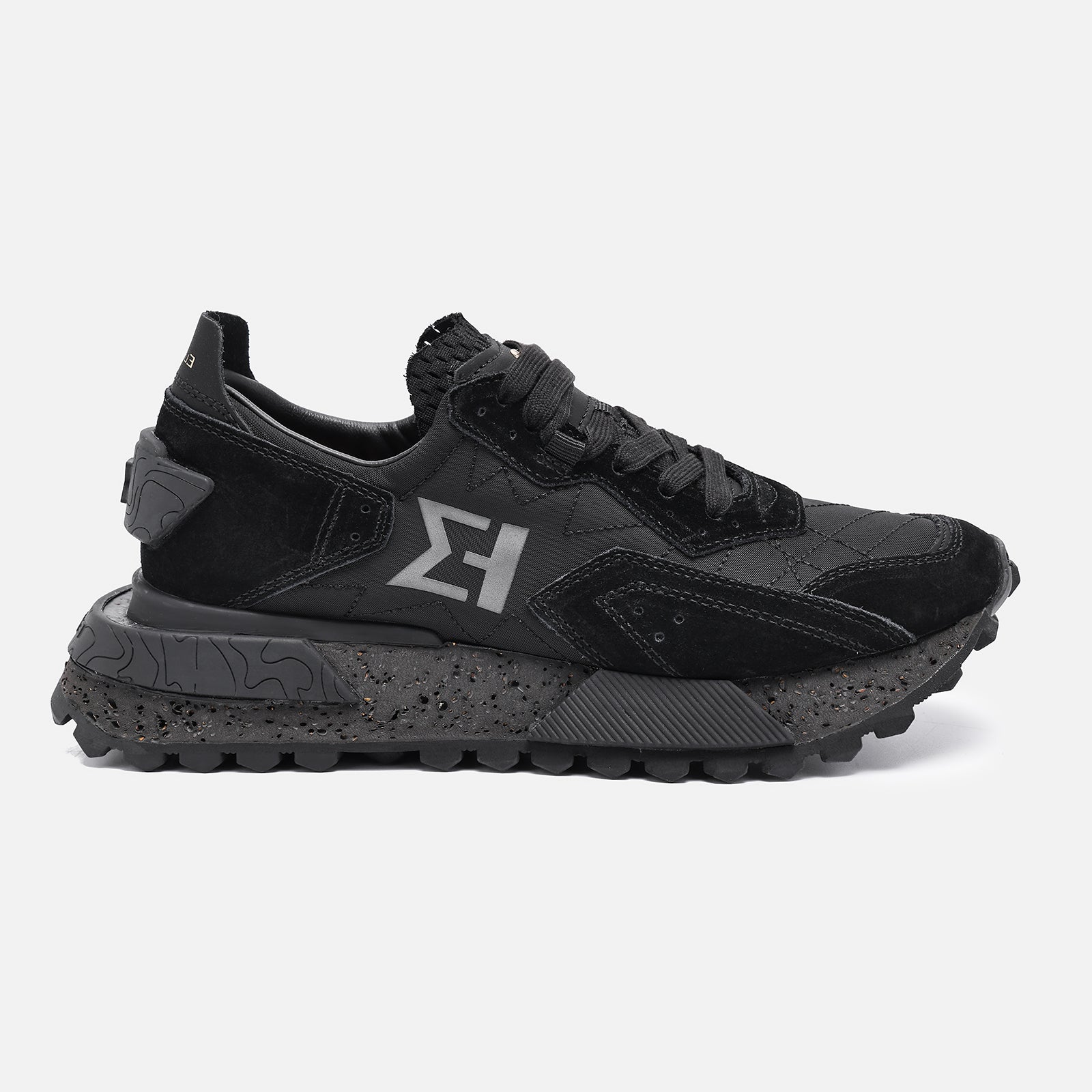 NSJ600 BLACK